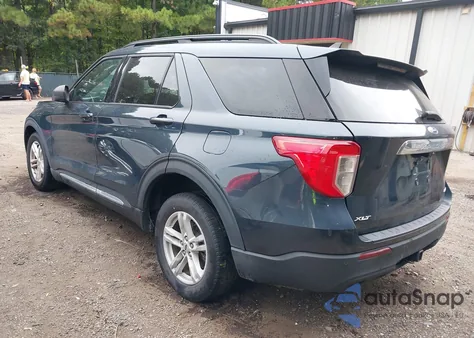 2022 Ford Explorer Xlt z USA, uszkodzony, nr VIN 1FMSK8DH4NGB68185